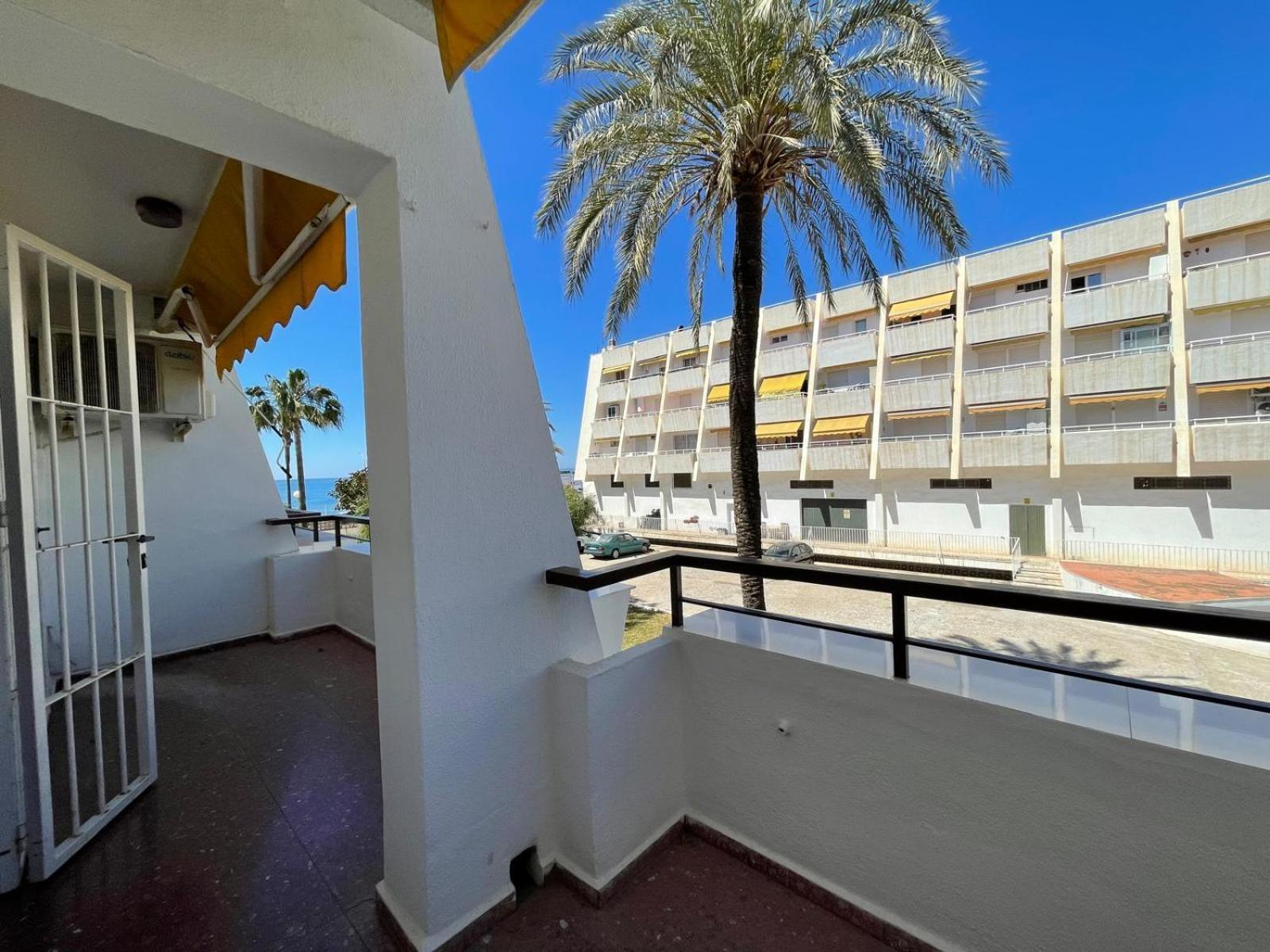 Terrasol Piramides 1 Dormitorio Caleta De Velez Room photo